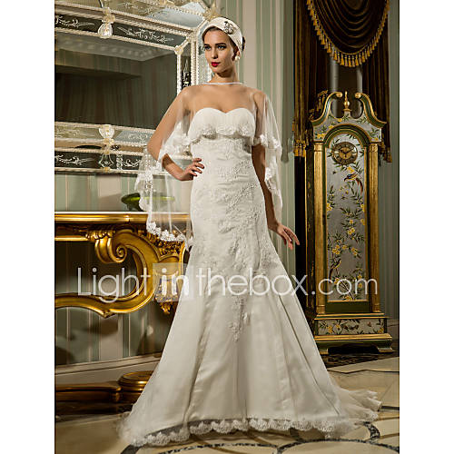 A line Sweetheart Court Train Lace And Organza Wedding Dress (632822)