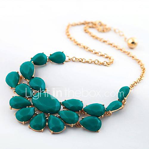 Womens Elegant Alloy with Green Gemstone Floral Fashion Pendants