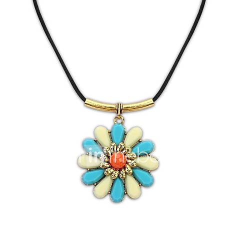 European Fashion (Flower) Resin Lady Pendant Statement Necklace (More Colors) (1pc)