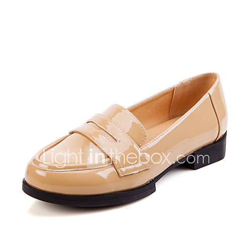 XNG 2014 Round Head Patent Leather Loafer Flat Shoes (Almond)