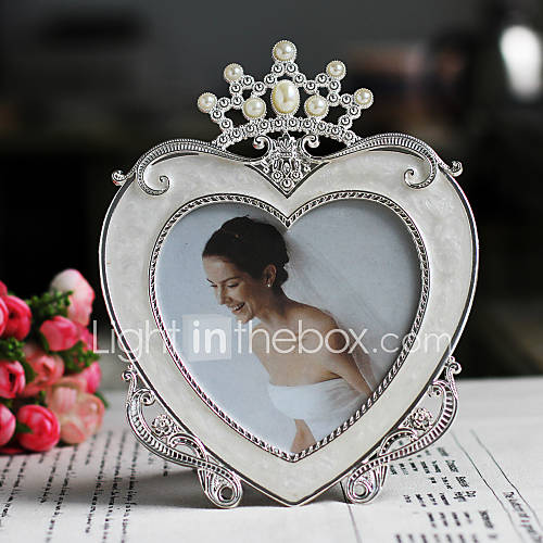 Modern Style Heart Crown Wedding Picture Frame