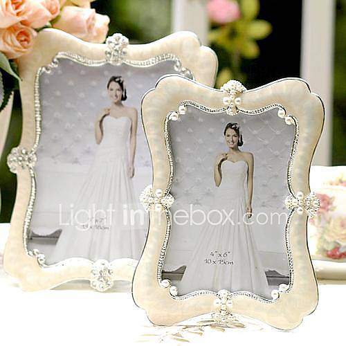 6710Modern European Style Pearl Metal Picture Frame