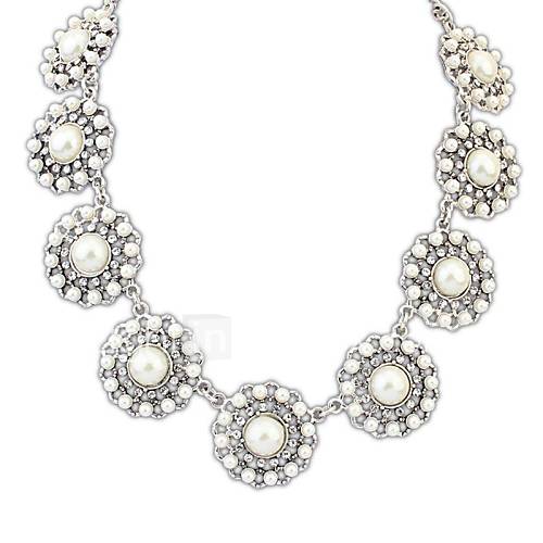 Fahion Style (Flowers) Alloy Imitation Pearl Chain Statement Necklace (Gold Silver Color) (1 pc)