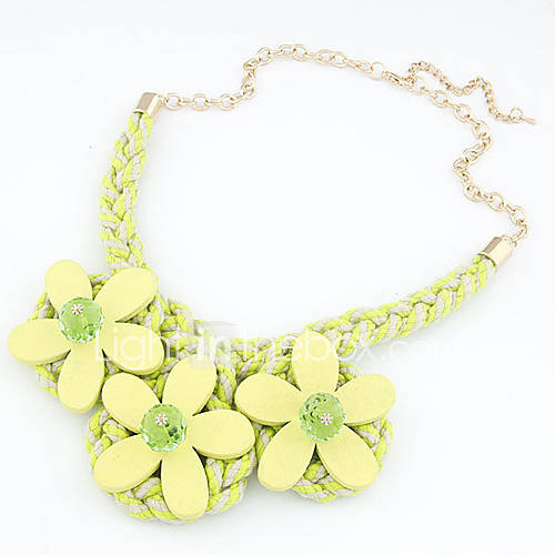 Womens Cute Knitted Flowers Necklace