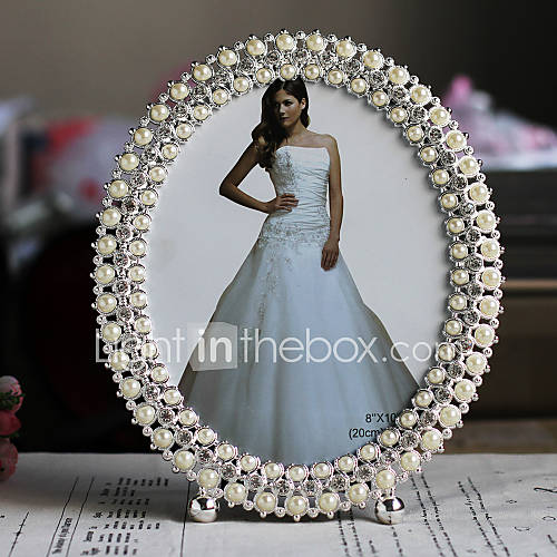 Modern Style Pearls Picture Frame