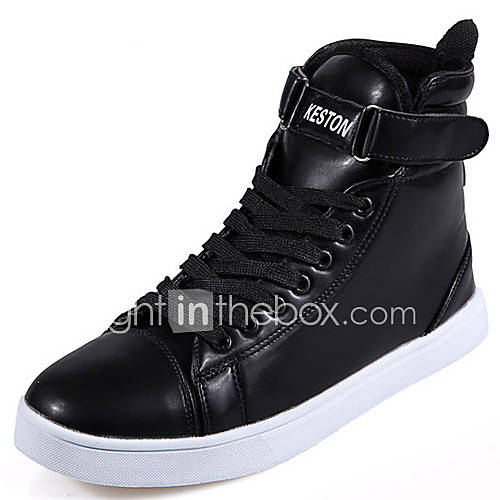 Trend Point Mens Fashionable Slim Fit Leather Sneakers(Black)