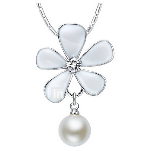 VintageFlower Shape Alloy Womens Necklace With Imitation Pearl(1 Pc)