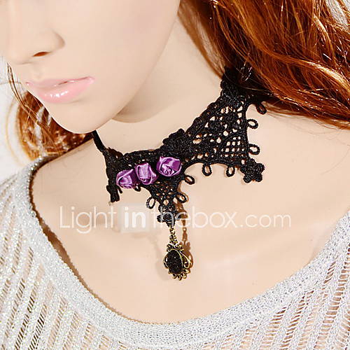 OMUTO Lolita Lace Palace Vintage Rose Necklace (Black)