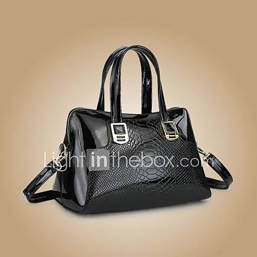 Womens Leisure Snakeskin Totes