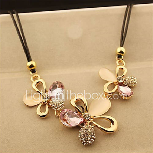 Daphne Exaggerated Fashion Flower Clavicle Chain Necklace (Screen Color)