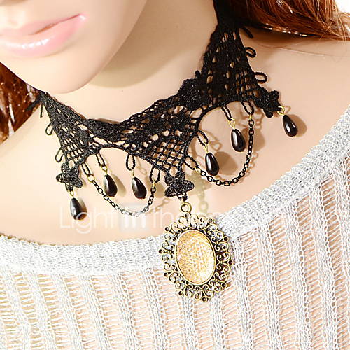 OMUTO Italian Luxury Noble Lace Gem Collar Necklace (Black)