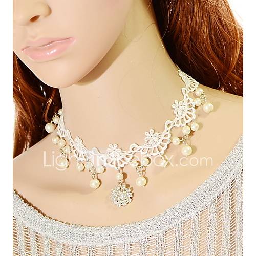 OMUTO Bead Aestheticism Princess Short Collar Necklace (White)