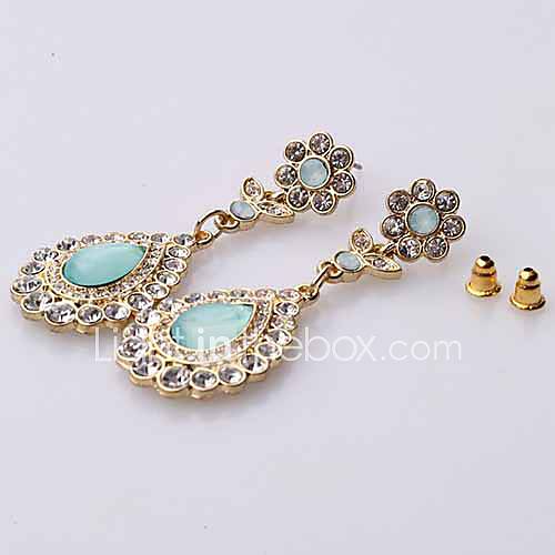 Shining Korean Elegant Noble Alloy Emerald Earrings (Screen Color)