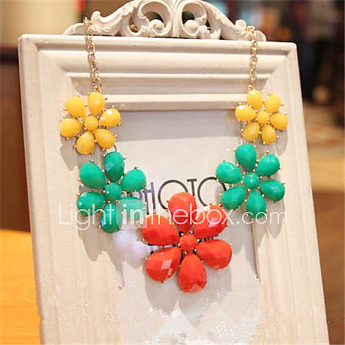 Daphne Acrylic Jewel Flowers Short Chain Necklace(Screen Color)