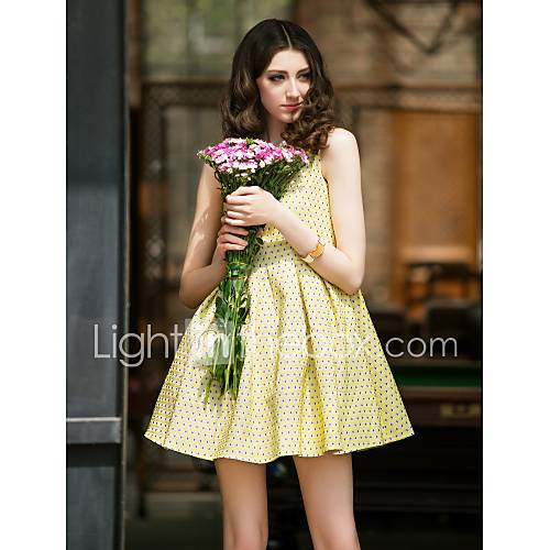 TS Honeycomb Jacquard Pleats Sleeveless Swing Dress